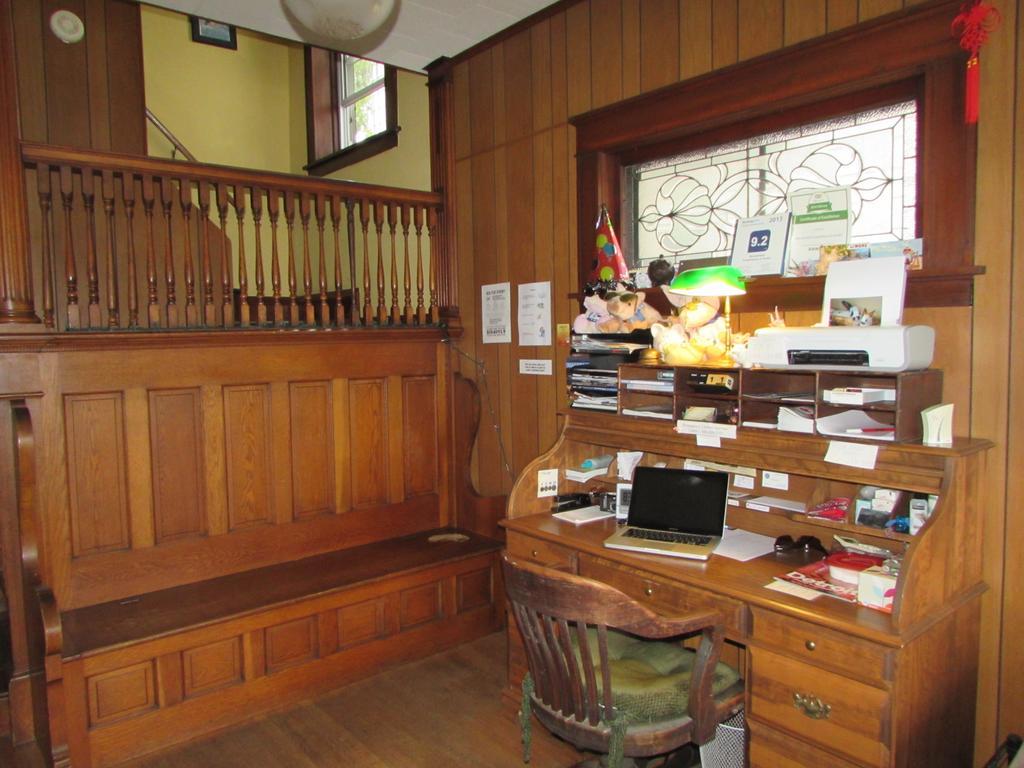 Wanderfalls Guesthouse & Hostel Niagara Falls Bagian luar foto